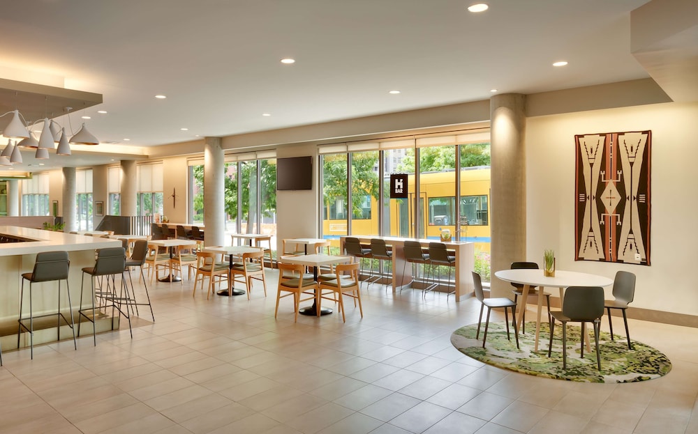 Hyatt House Portland/Downtown 57/66