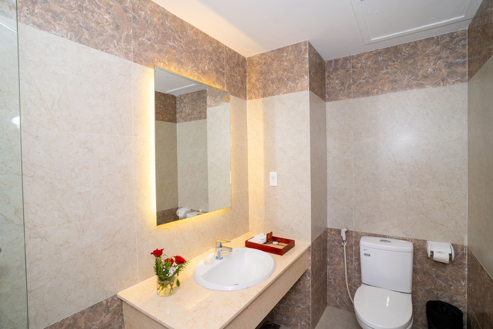 Navy Hotel Cam Ranh 43/50