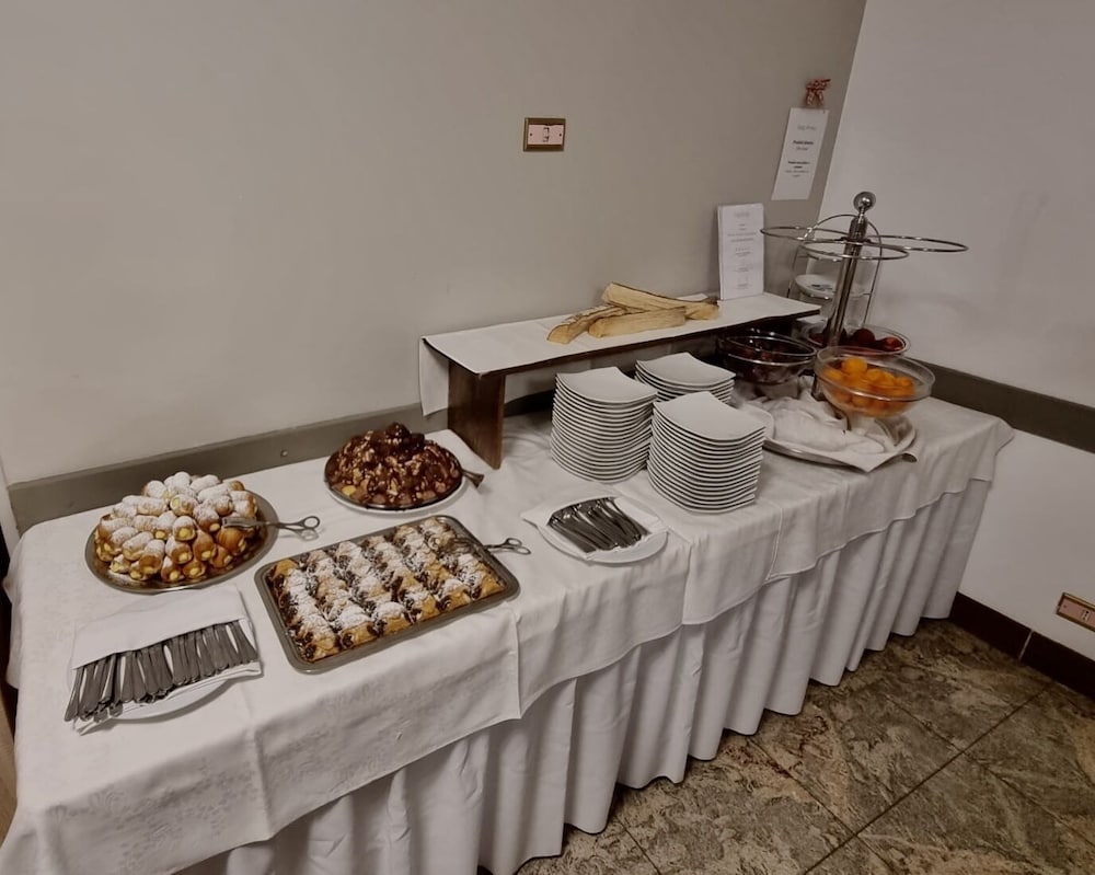 Hotel Sciatori 25/44
