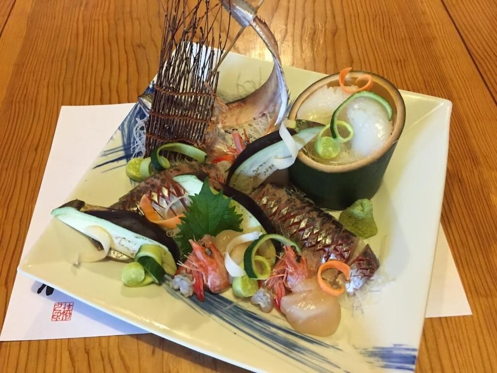 由布院椿 写真4