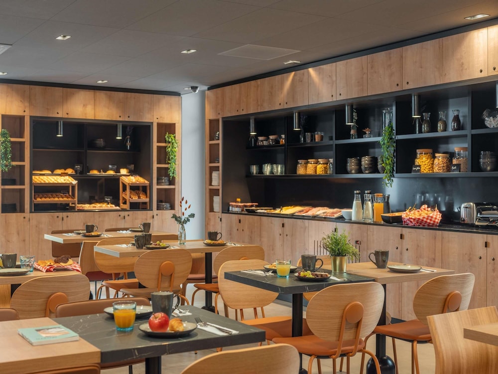 ibis Styles Paris Val de Fontenay 30/47