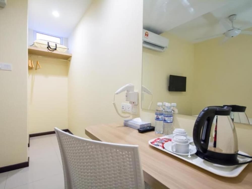118 HOTEL MACALISTER 43/43