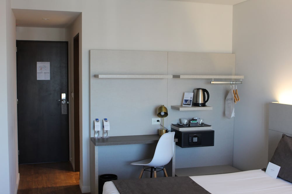 Mercure Rosario 38/58