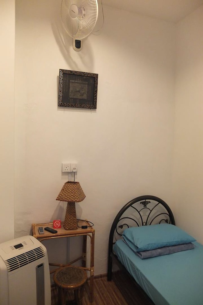 Muntri House 27/31