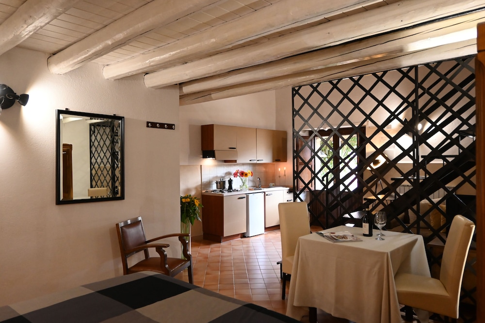 Vecchia Masseria 37/65