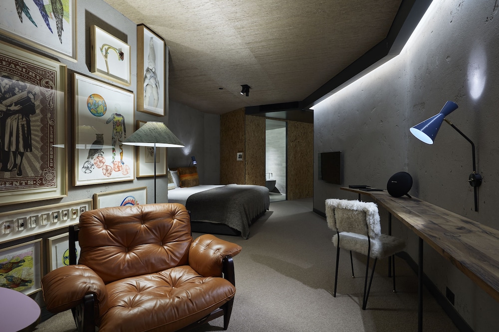 Ovolo Canberra, a Wyndham Hotel 32/50