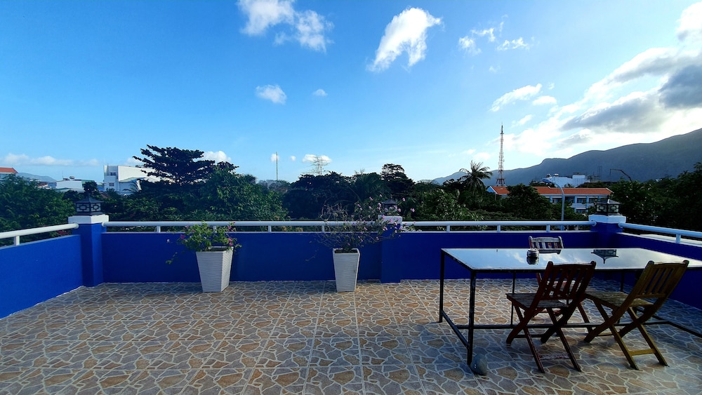 Lighthouse Boutique Hotel 39/45