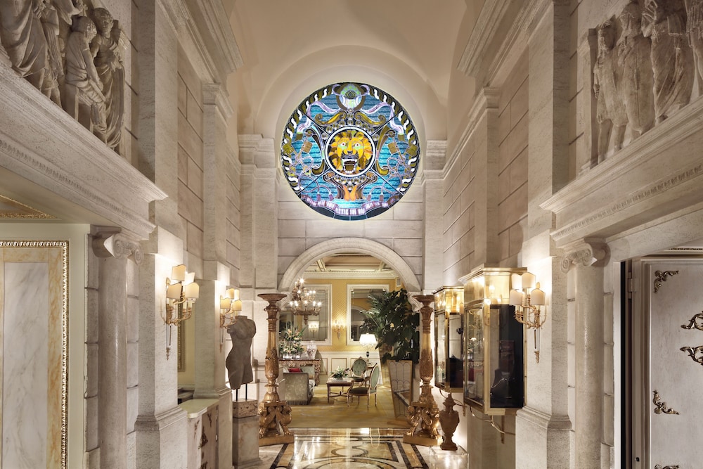 Splendide Royal Hotel 75/85