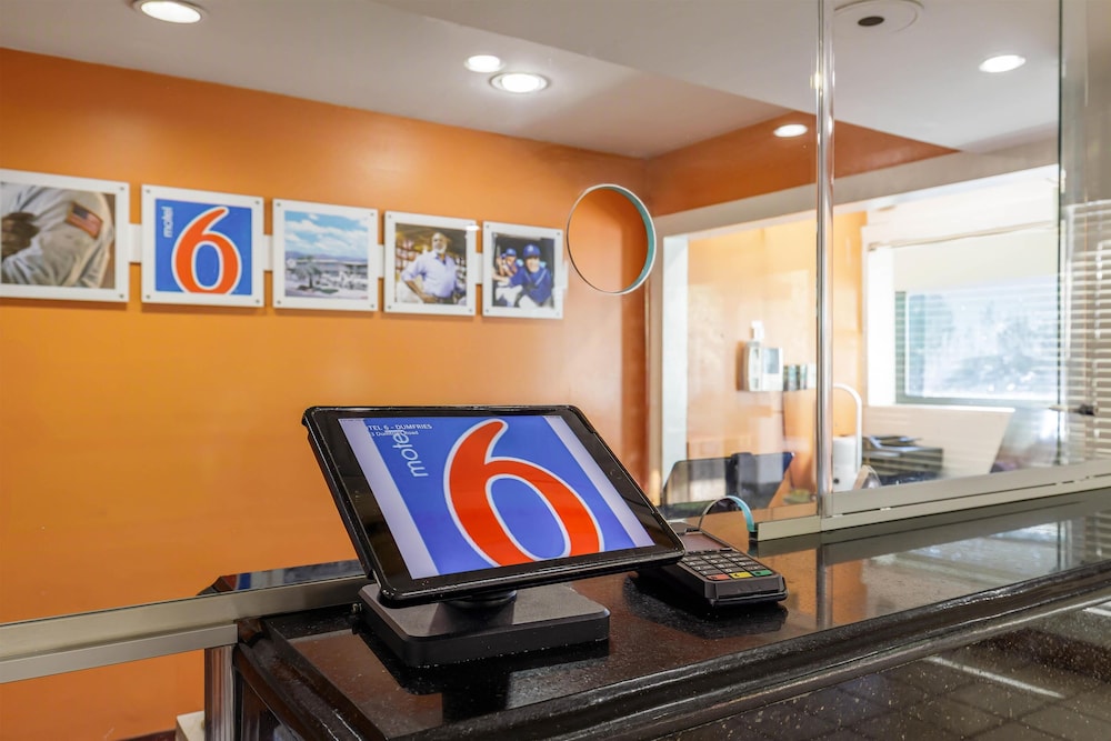 Motel6 Dumfries, VA 23/50