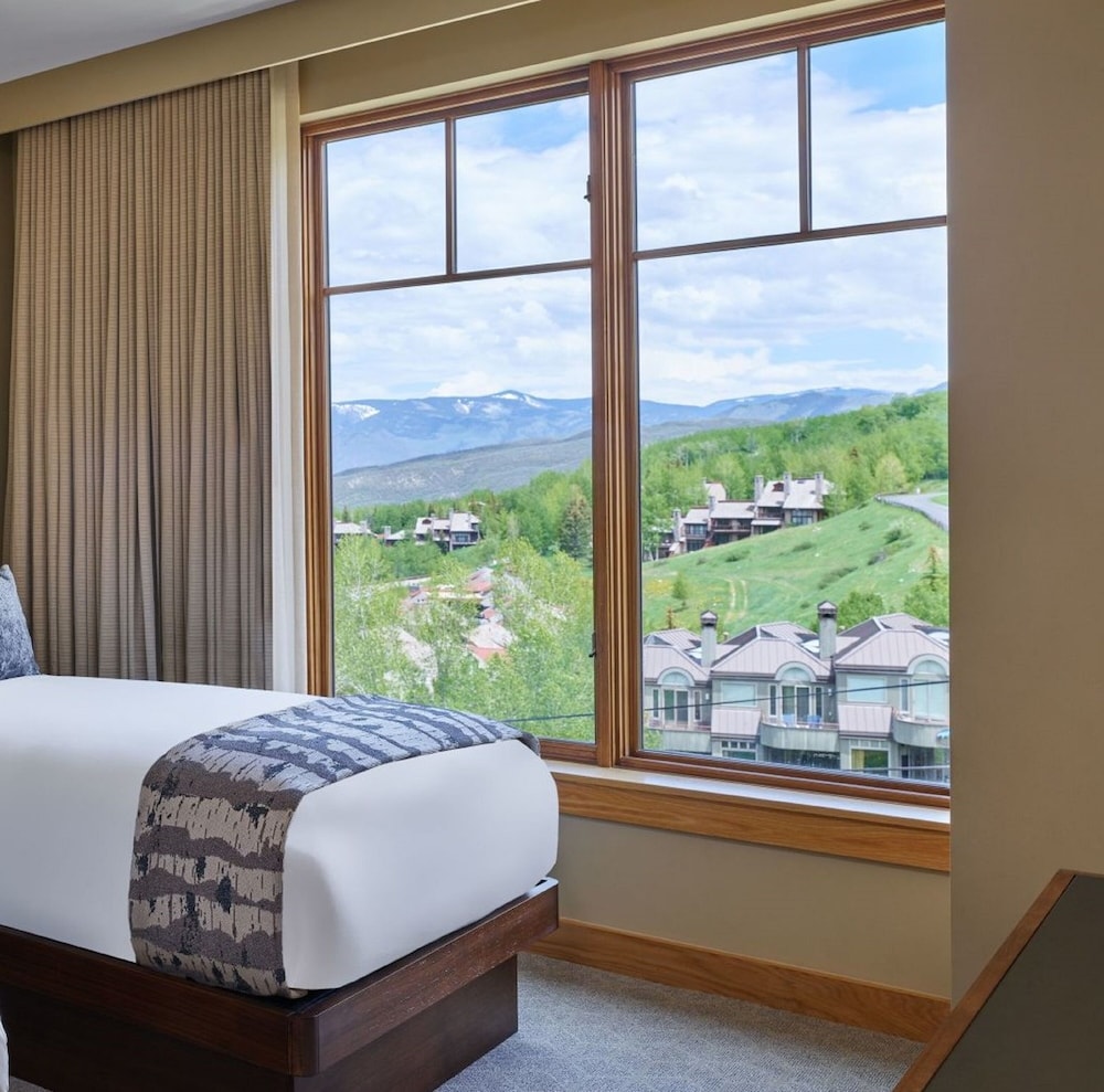 Viceroy Snowmass 28/83