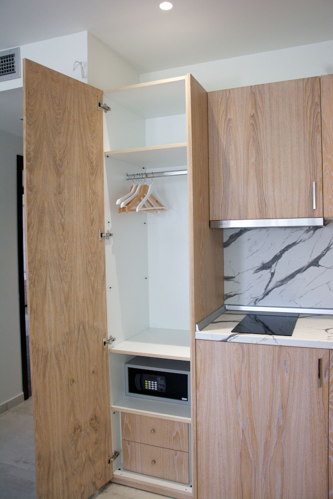 Thetis Boutique Luxury Apartments 20/50