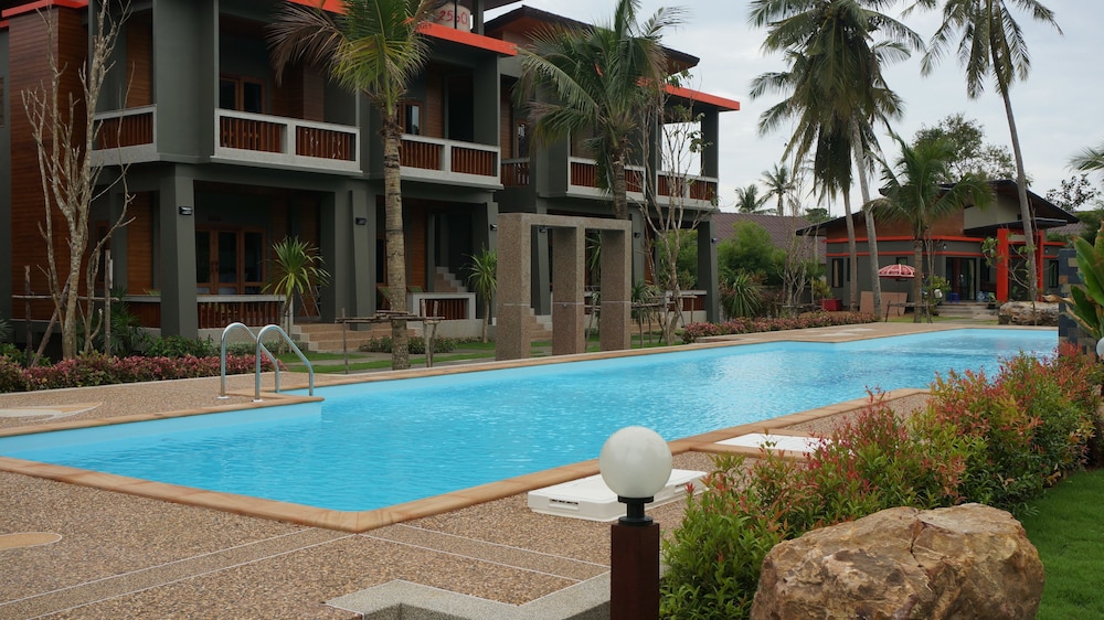 Lanta Infinity Resort 33/50