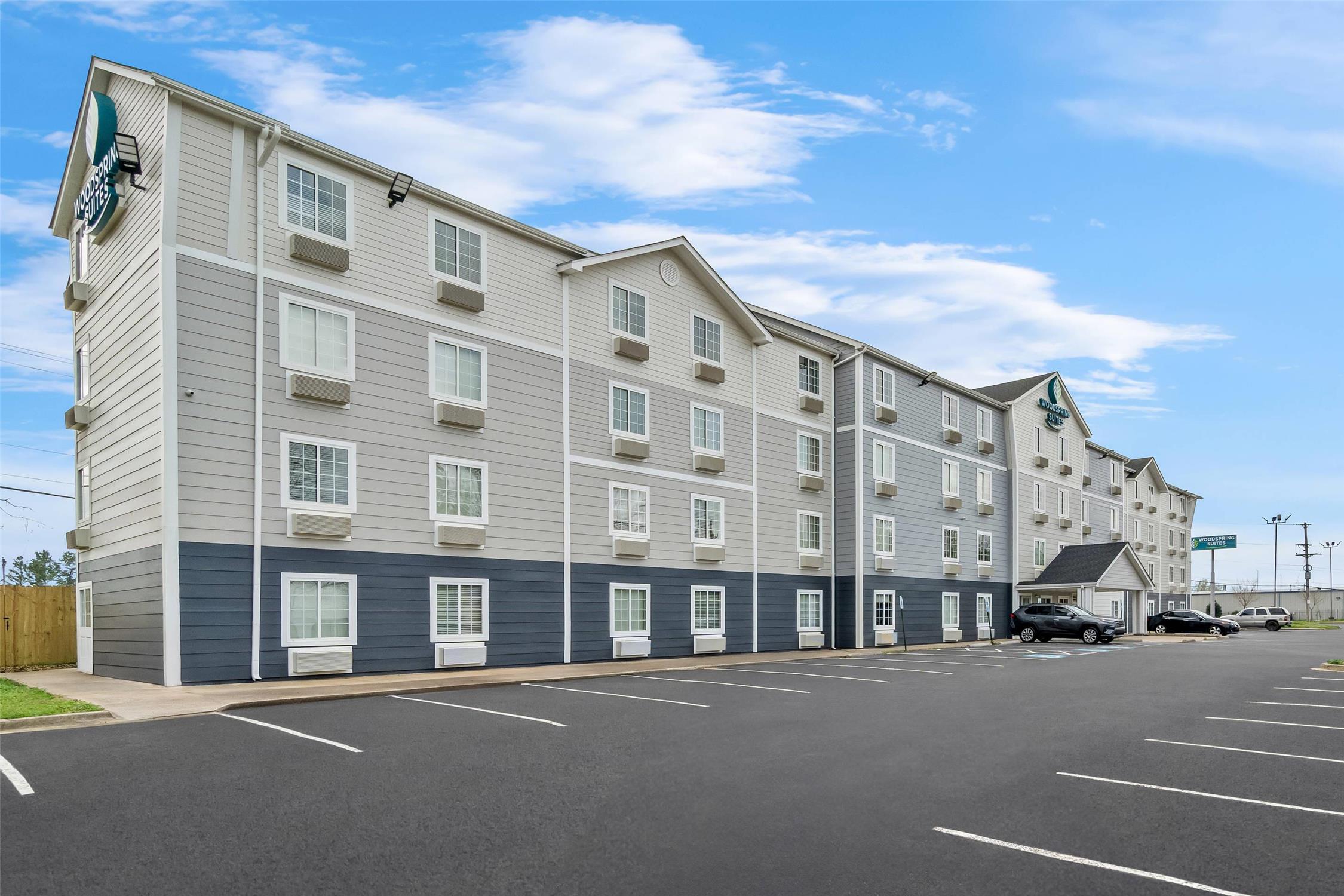 Woodspring Suites Memphis East I-40 21/23