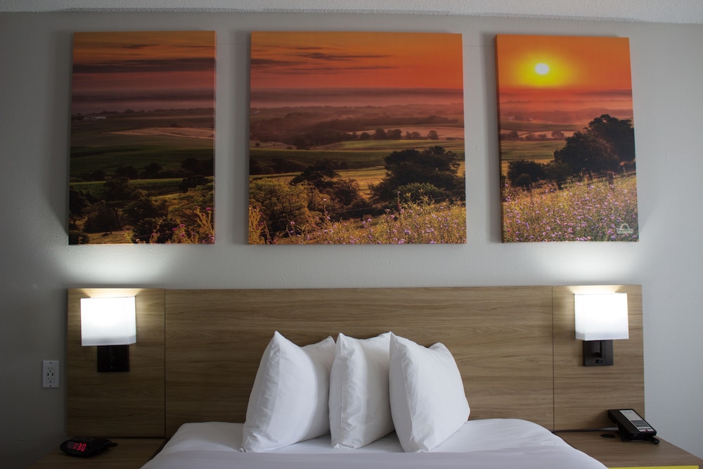 Days Inn by Wyndham Colby 25/32