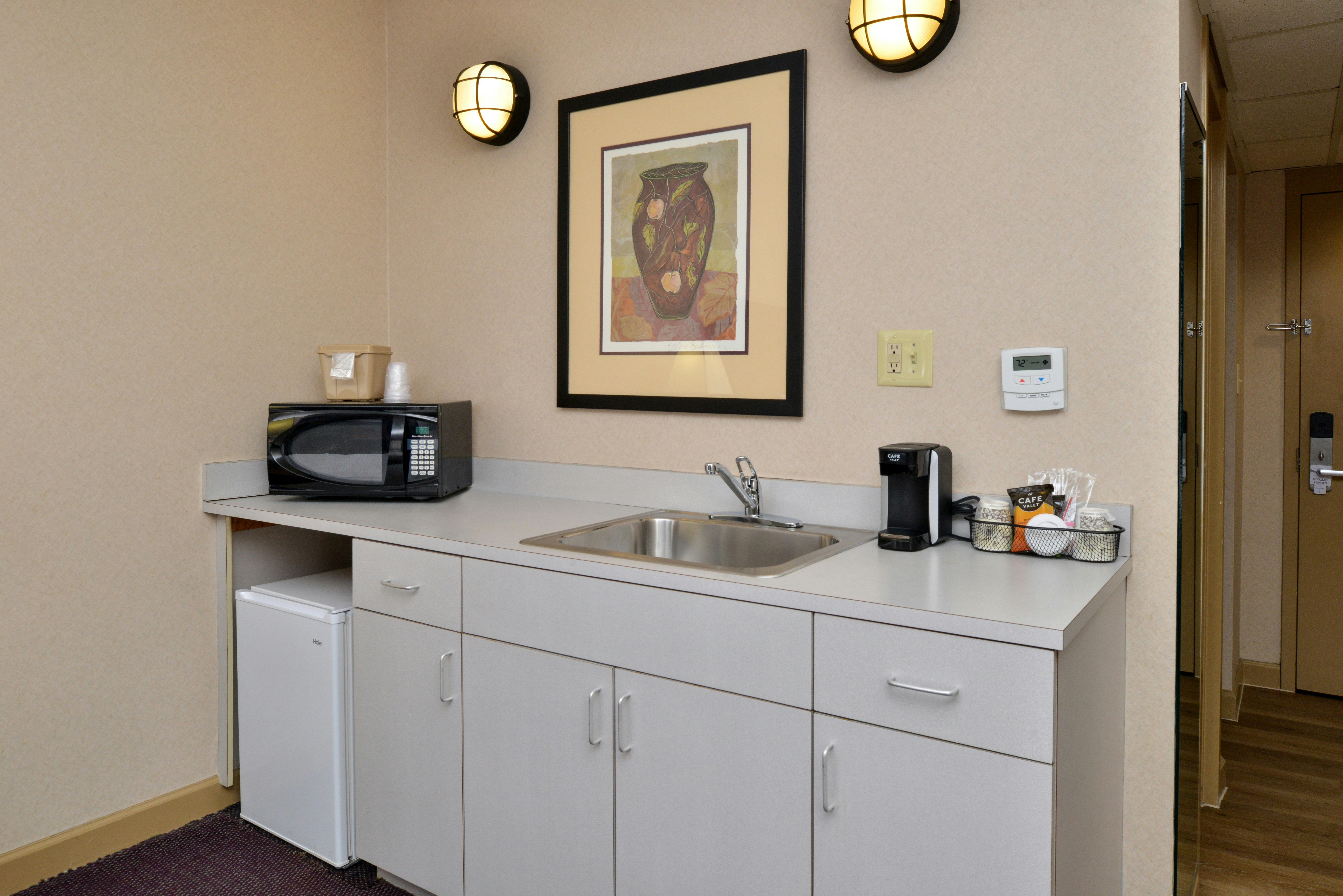 Hawthorne Inn and Conference Center 19/64