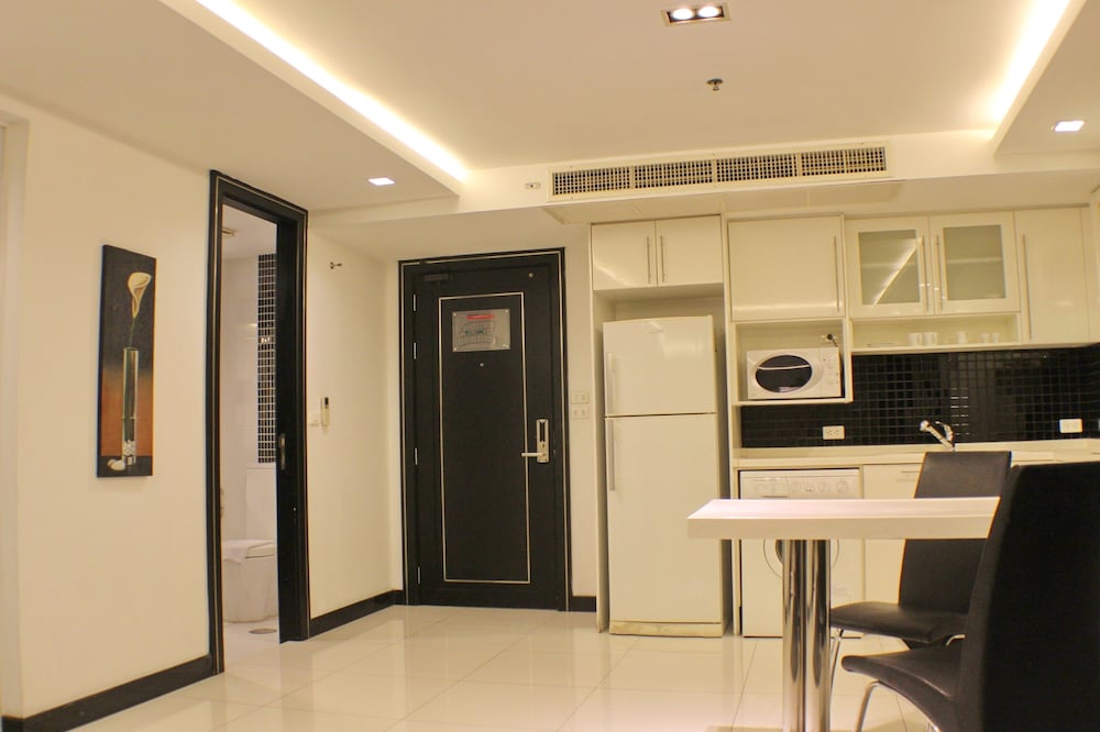 Nova Suites 27/71