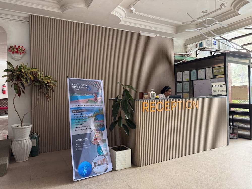 New Eve's Kiosk Dive Resort 8/71