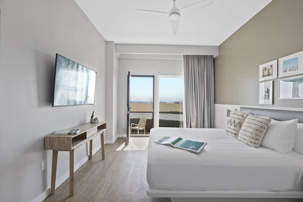 SUITE, OCEAN VIEW, PATIO