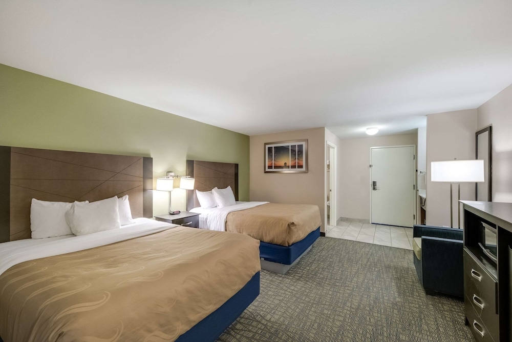 Quality Inn & Suites Ardmore 10/40