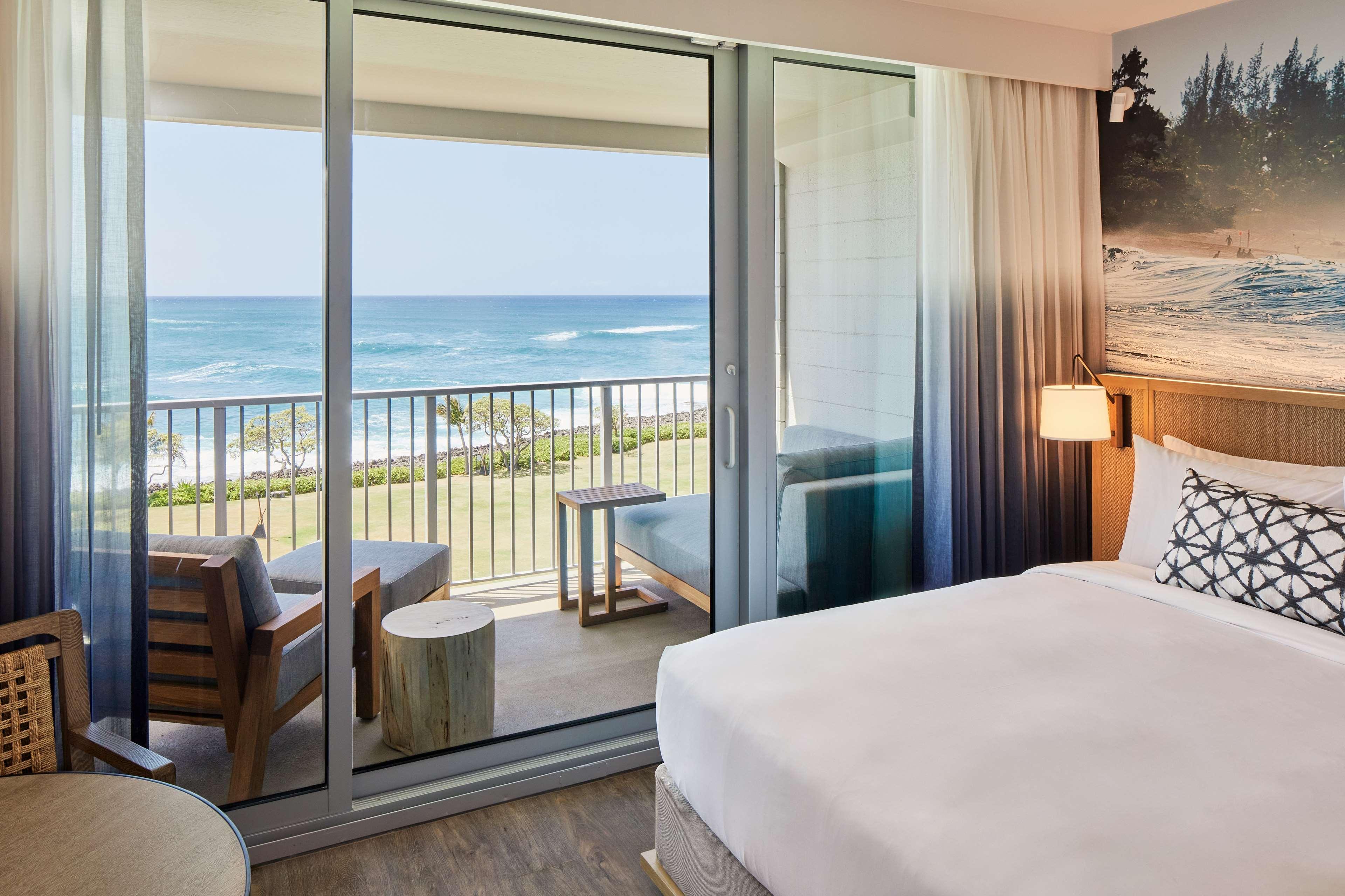 room, 2 queen beds, ocean view