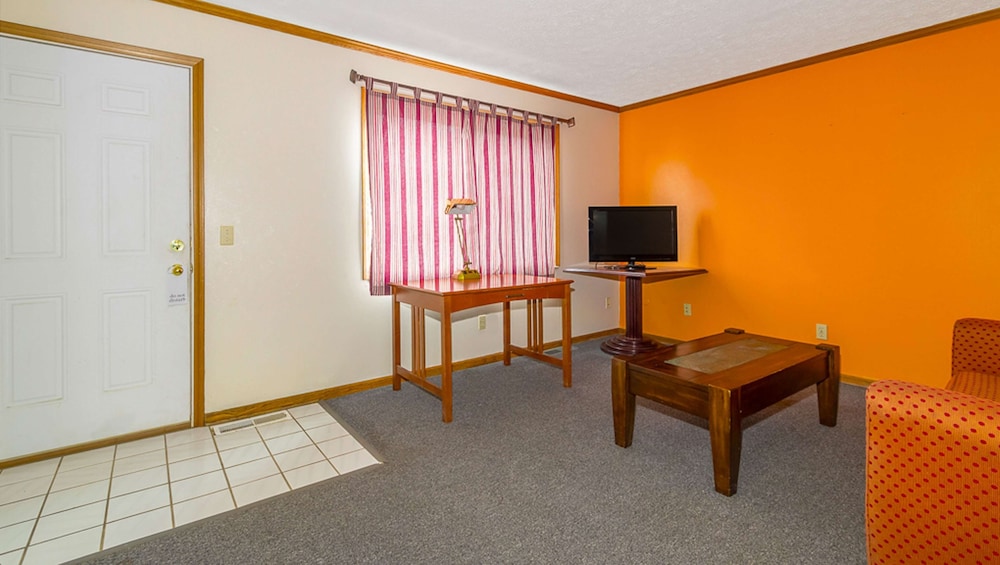 Americas Best Value Inn Extended Stay 37/41