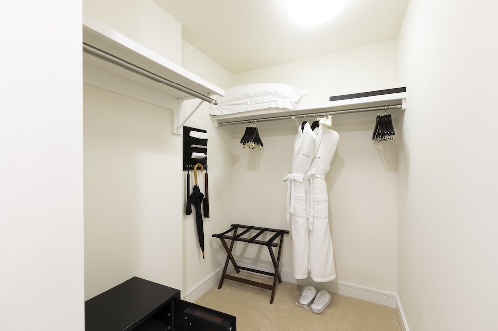 Ka Lai Waikiki Beach, LXR Hotels & Resorts 70/123