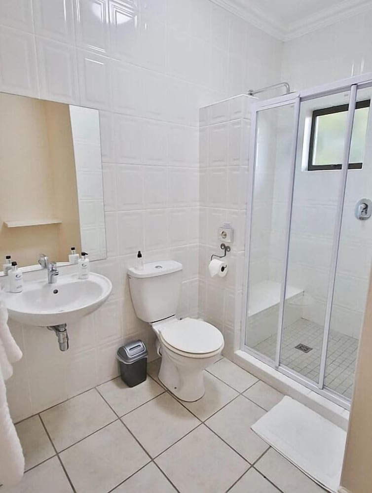 Jeffreys Bay Luxury Apartments 32/41