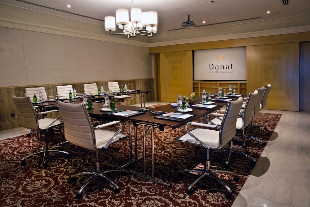 Danat Jebel Dhanna Resort 35/50
