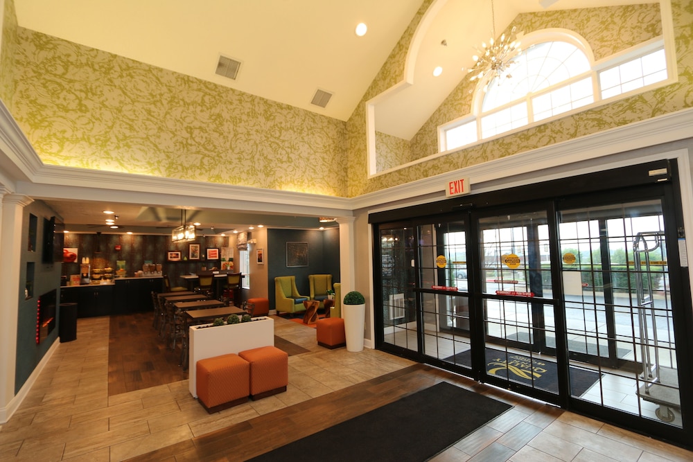 Quality Inn Harrisonburg I-81 24/38
