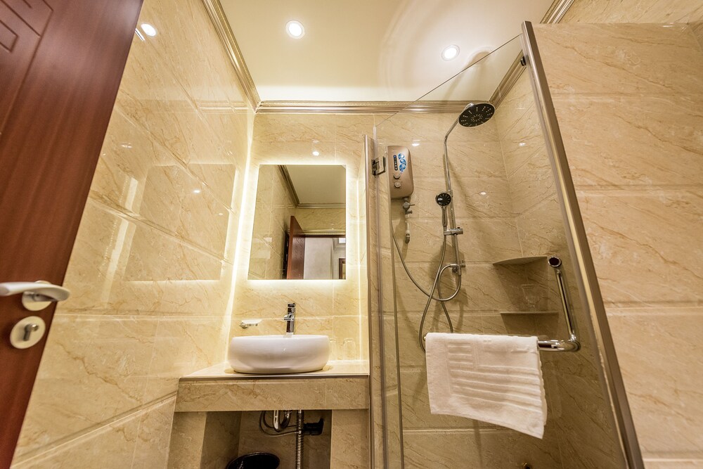 CJ Residence 37/40
