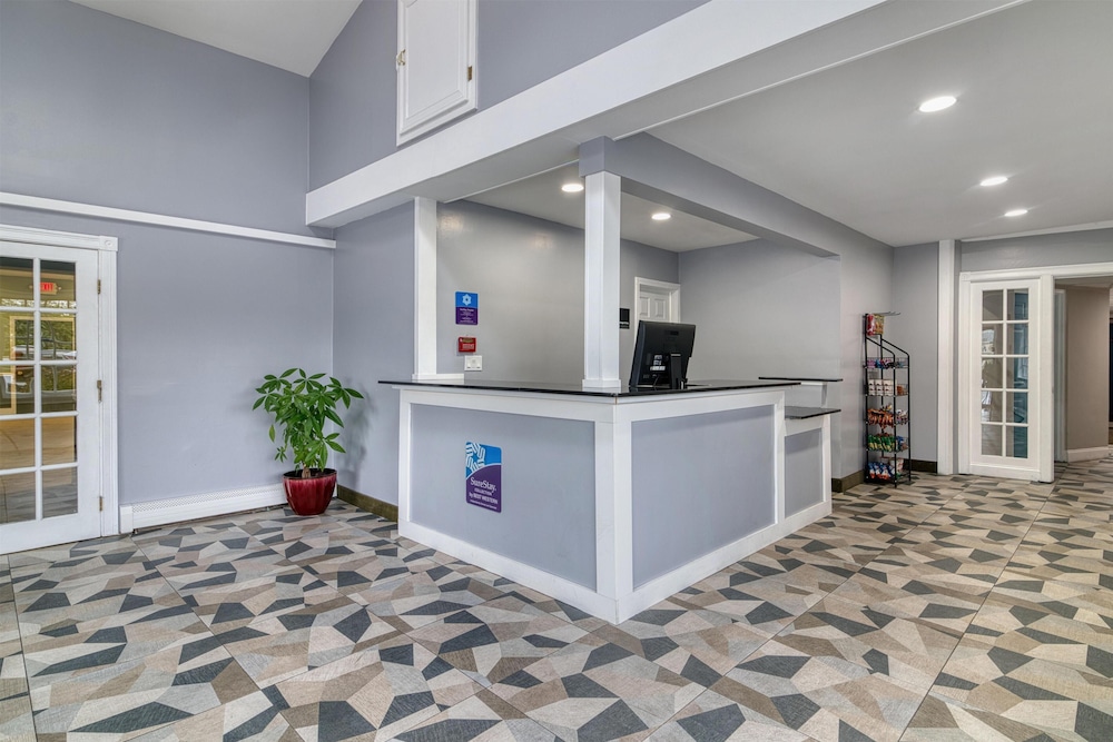 Yankee Clipper Inn, SureStay Collection by Best Western 5/50