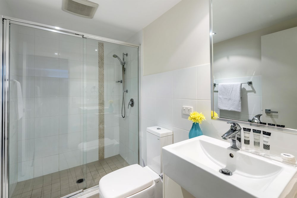 Oaks Ipswich Aspire Suites 61/62