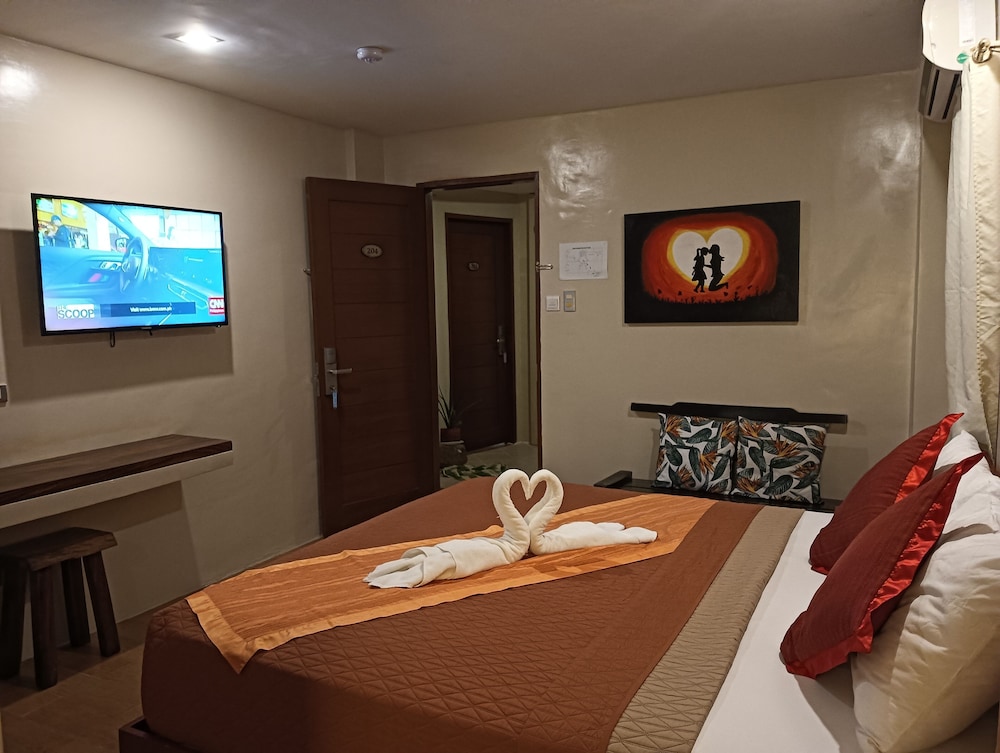 THE SITIO VILLAS AND SUITES 13/34