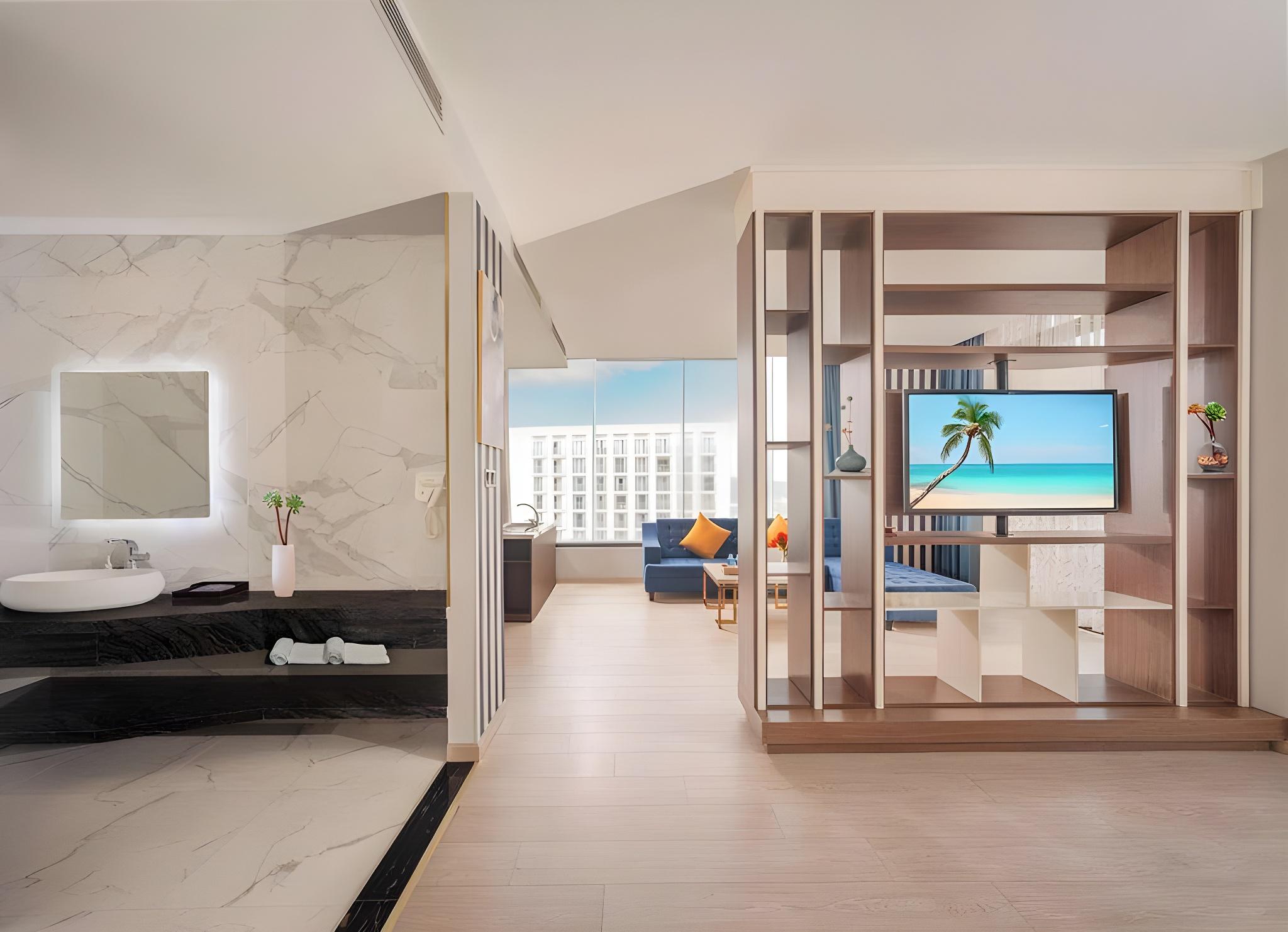 1 Bedroom, Premier, Double Bed, City View