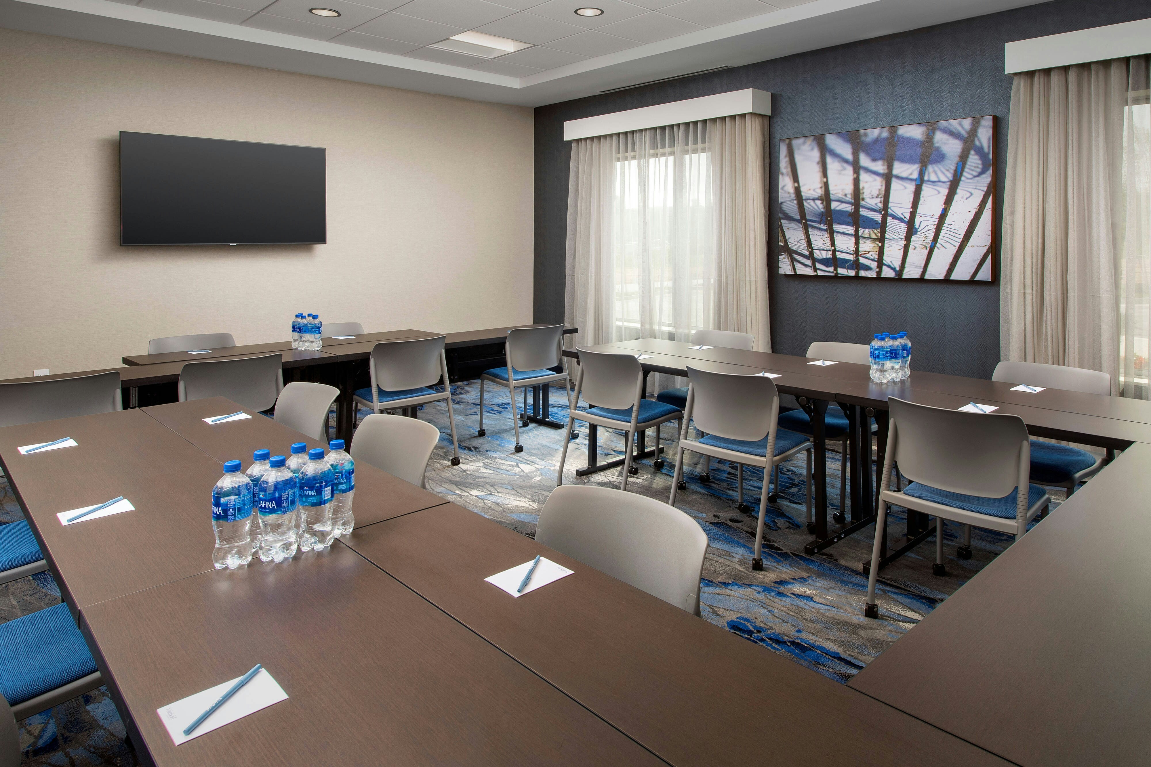 Fairfield Inn & Suites By Marriott Knoxville Lenoir City/I-75 33/37