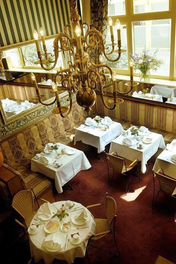 Rembrandtplein Hotel 51/65