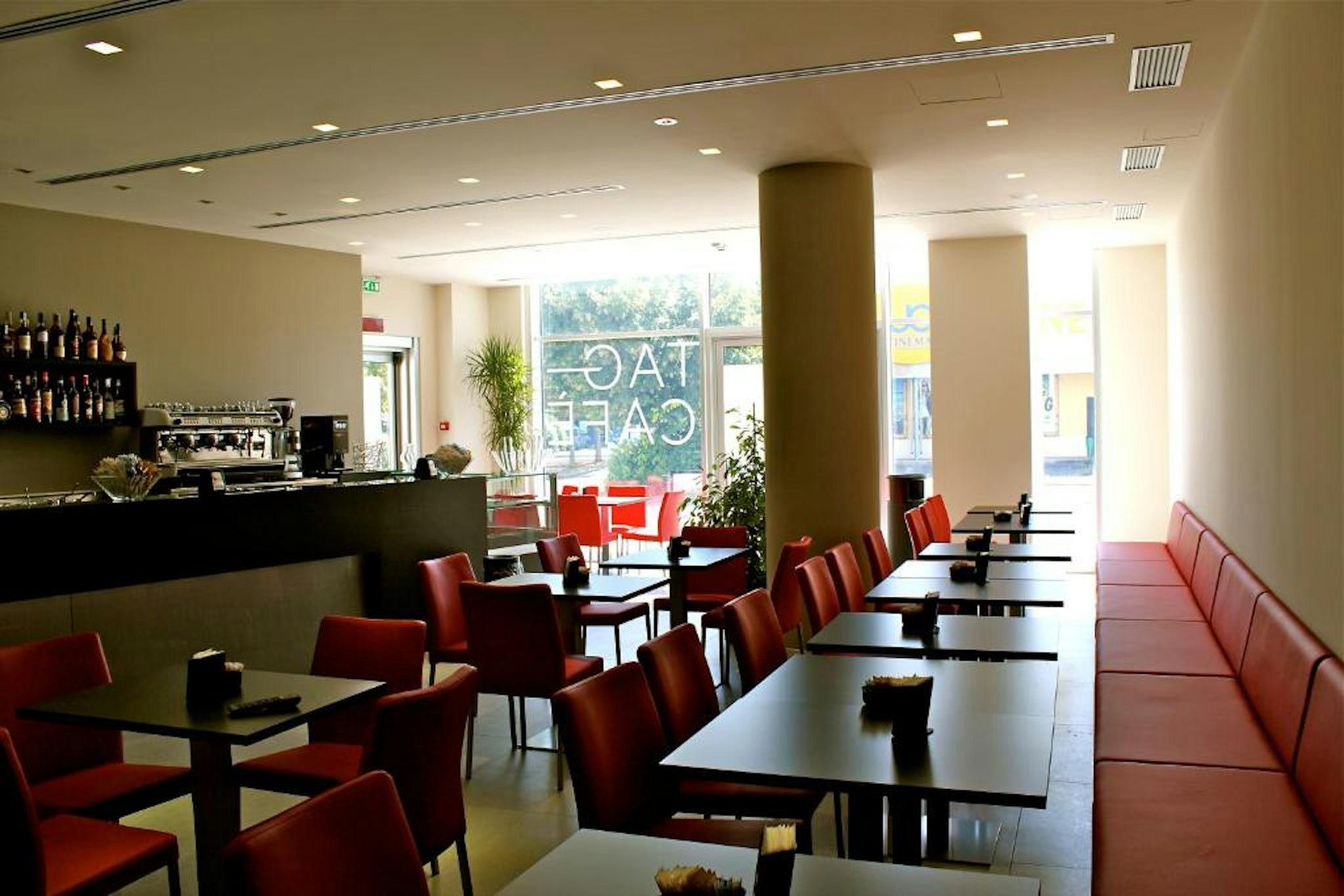 Tag Hotel 35/50