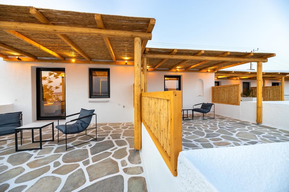 Omilos Beachfront House 5/59