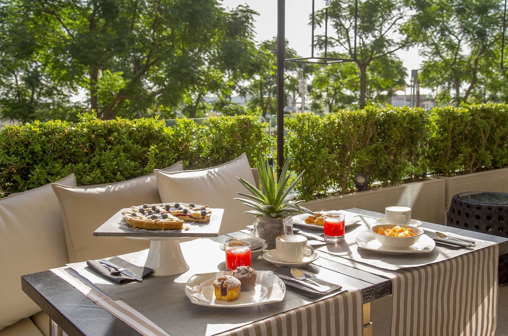 Lungomare Hotel 34/50