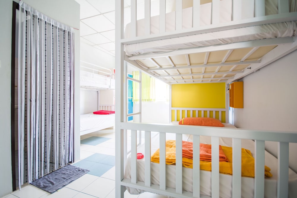 Sleep Sheep Phuket Hostel 55/61