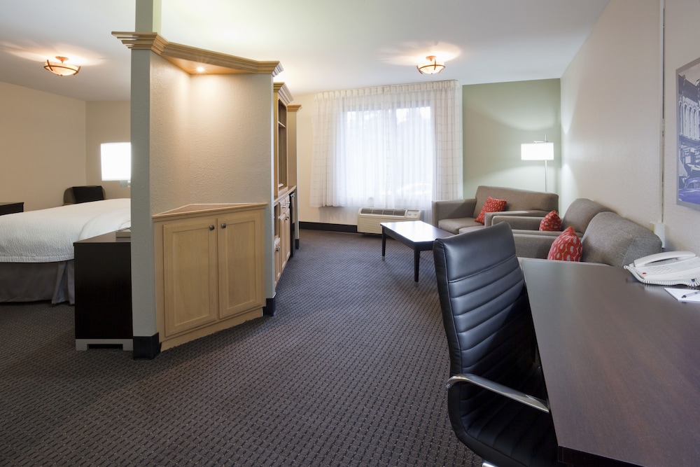 Carrollton Inn 28/43