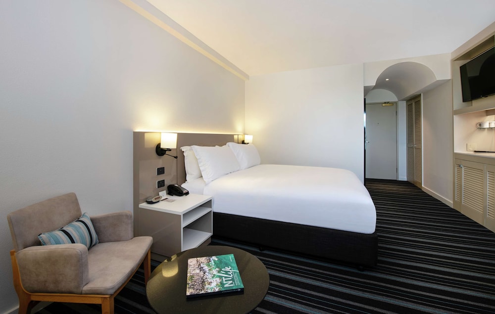 DoubleTree by Hilton Darwin Esplanade 22/70