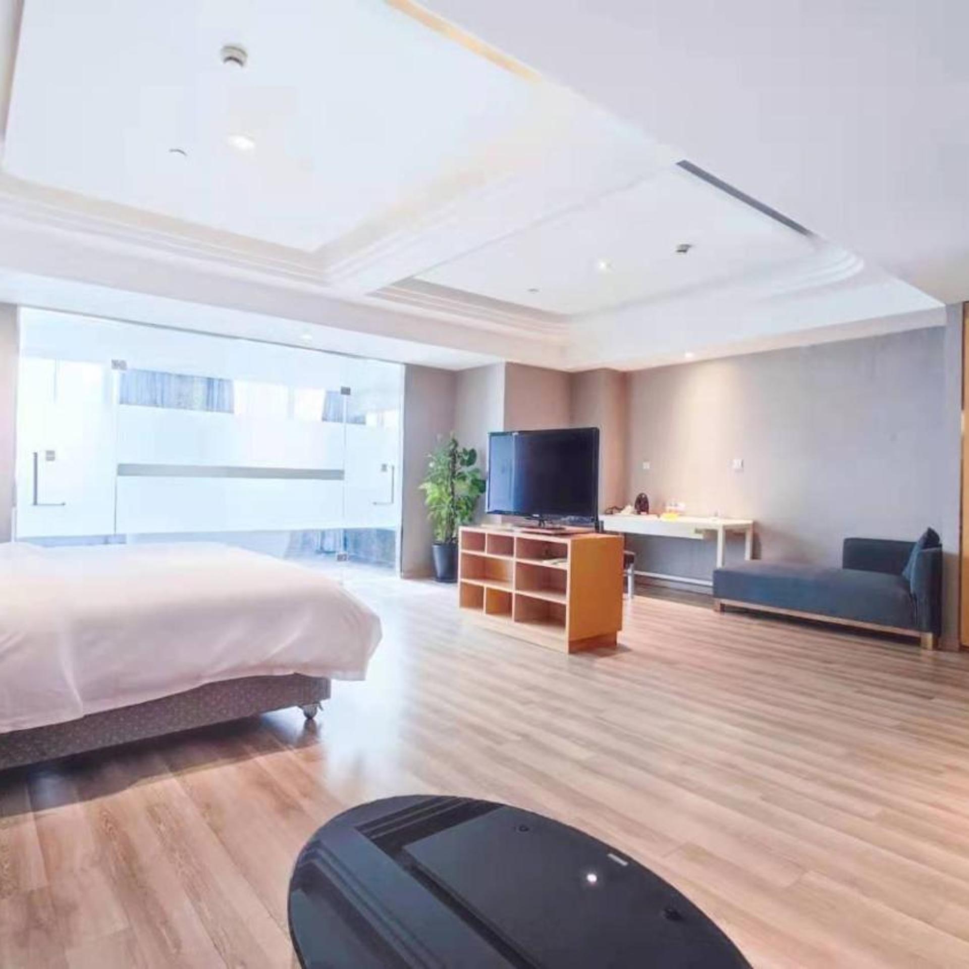 Vienna International Hotel Shanghai Hongkou Guangyue Road 4/18