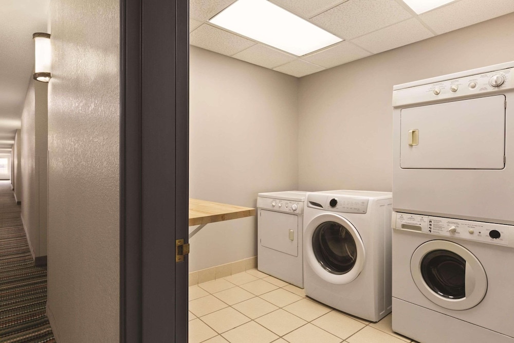 Country Inn Suites By Radisson Willmar Mn 39/39