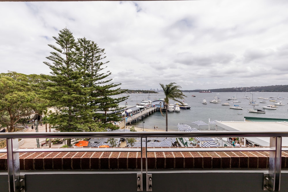 Watsons Bay Boutique Hotel 68/72