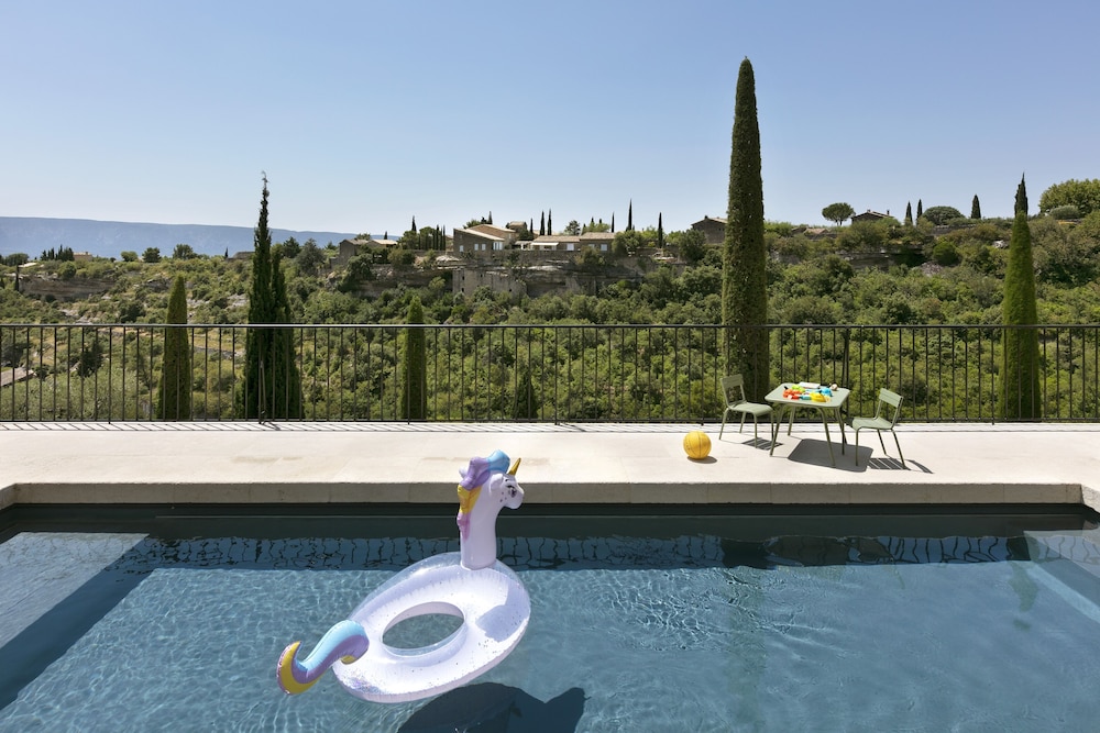 Airelles Gordes, La Bastide 49/81