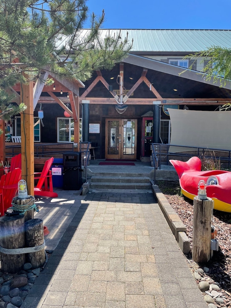 Anchor Inn Resort 41/50