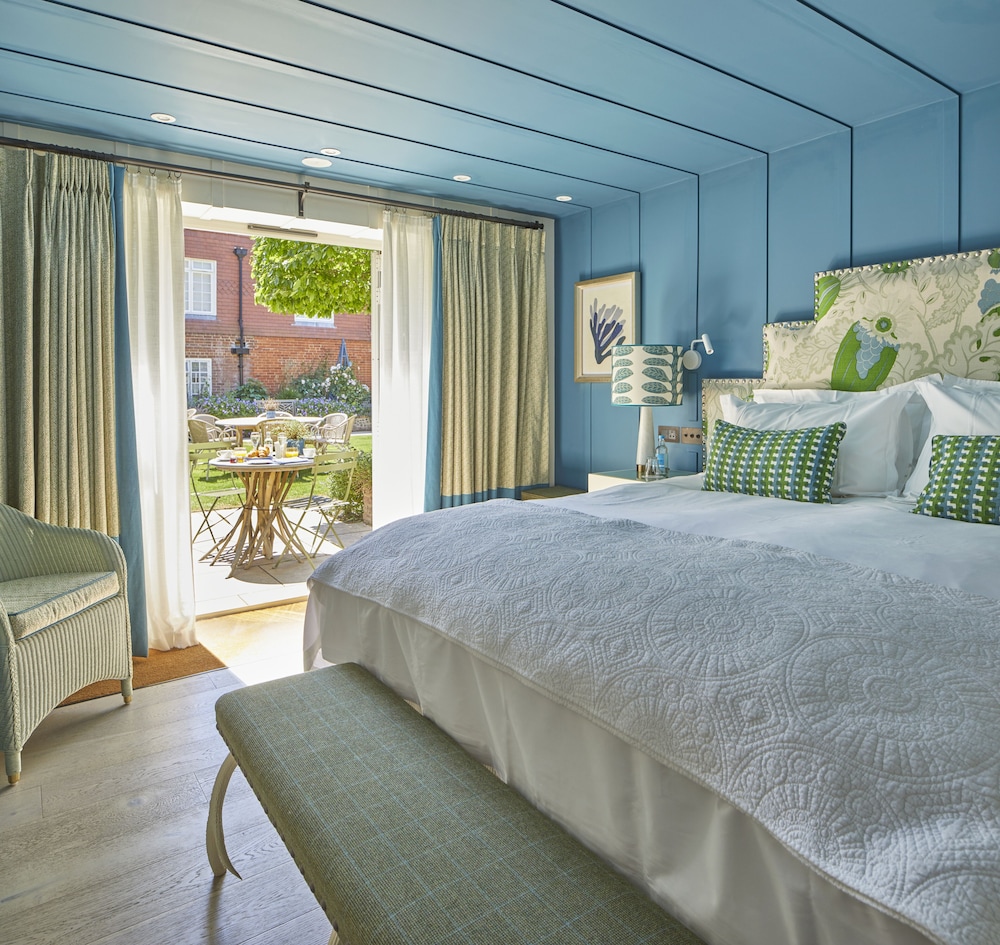 Garden, King Bed, Pet Friendly