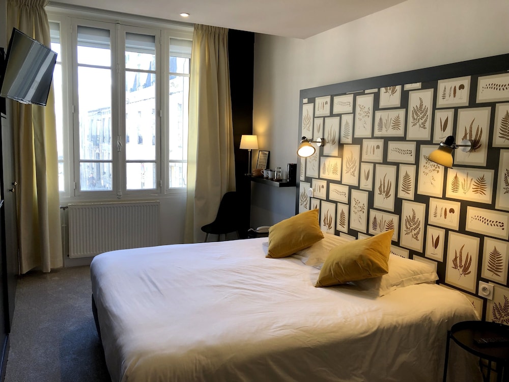 HOTEL LE COBH 2/26