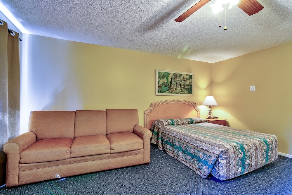 Lake Tahoe Ambassador Lodge 21/57